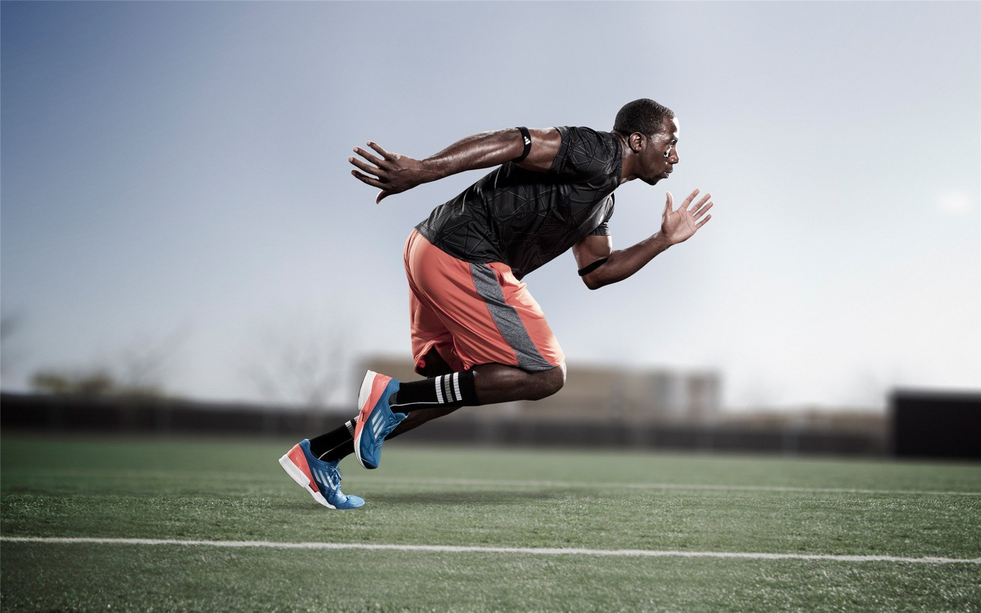  梅德韦杰夫赛点兑现，阿森纳淘汰皇家马德里晋级四强，主帅激动落泪